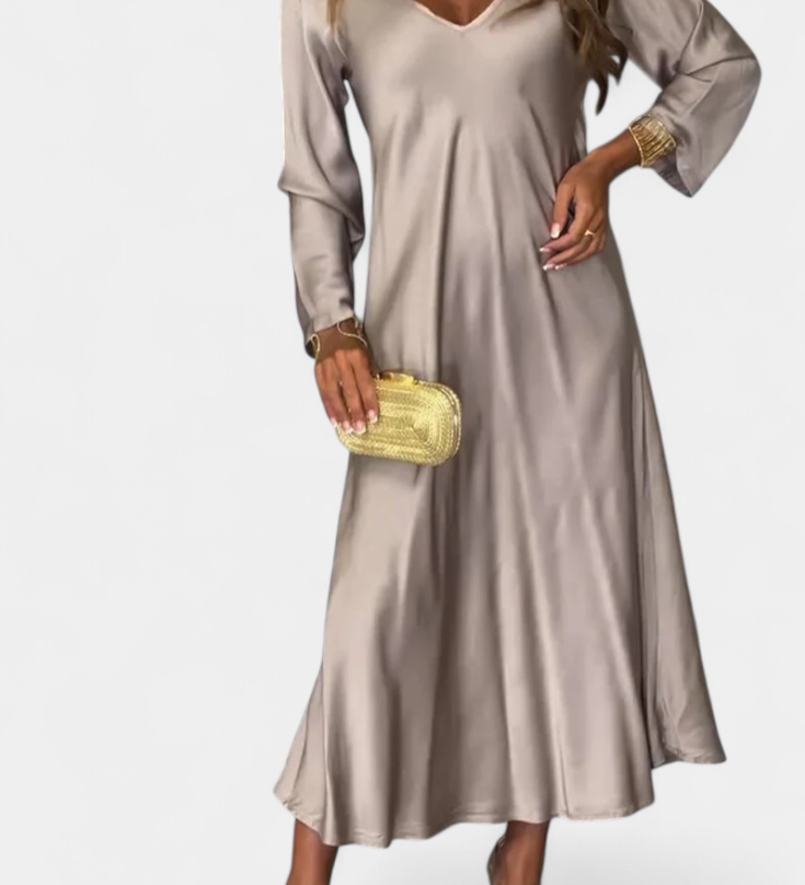 Martina Haljina Fluida s V Izrezom i Dugim Rukavima