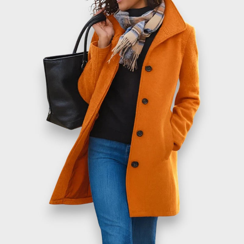 Sara | Klasični kaput s elegantnim gumbima